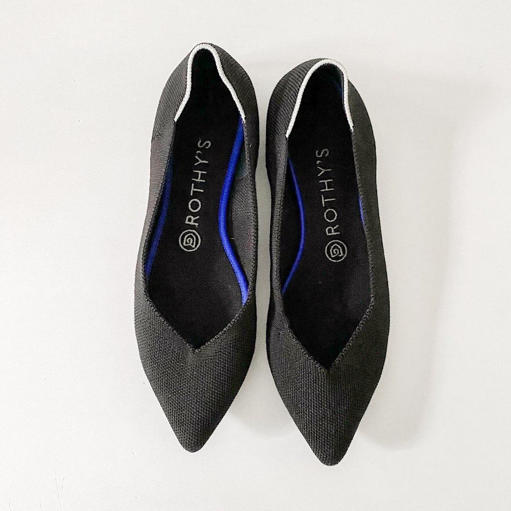 Black Solid Point Toe Rothys